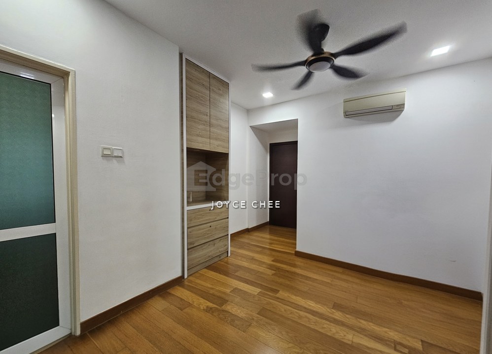 3 Indoor Carpark Renovated Block E Paradesa Tropica Bandar Sri Damansara , Selangor, Bandar Sri Damansara