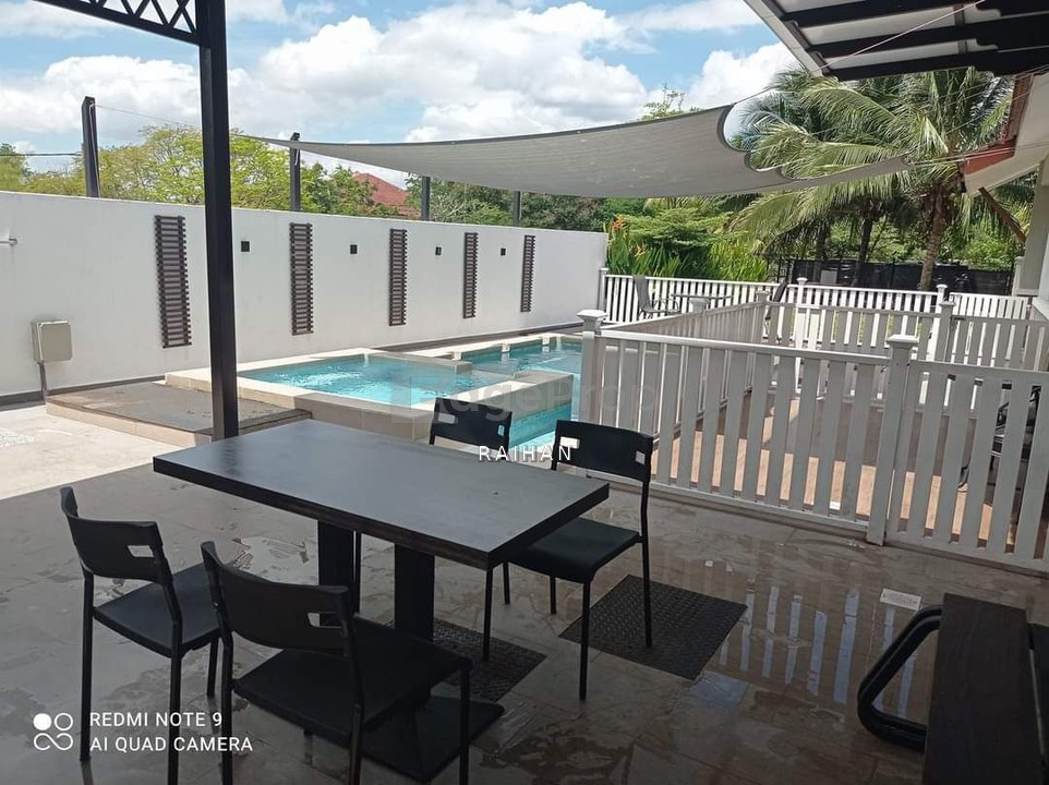 Taman Tunku Sarina Jitra Semi D Corner Lot Cantik Fully Renovated ada Private Pool Separa Furnished Harga Nego, Kedah, Jitra