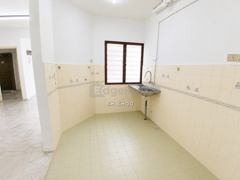 Subang Perdana Goodyear Court 5