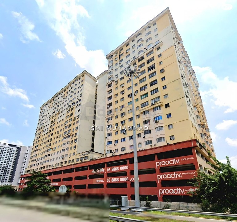Serdang Skyvillas