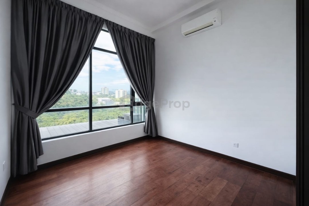 Full Loan 2bed 2bath Molek Regency Condo 1005sqft Good Condition, Johor, Johor Bahru