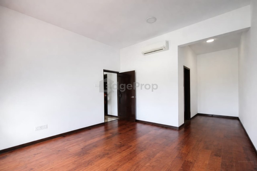 Full Loan 2bed 2bath Molek Regency Condo 1005sqft Good Condition, Johor, Johor Bahru