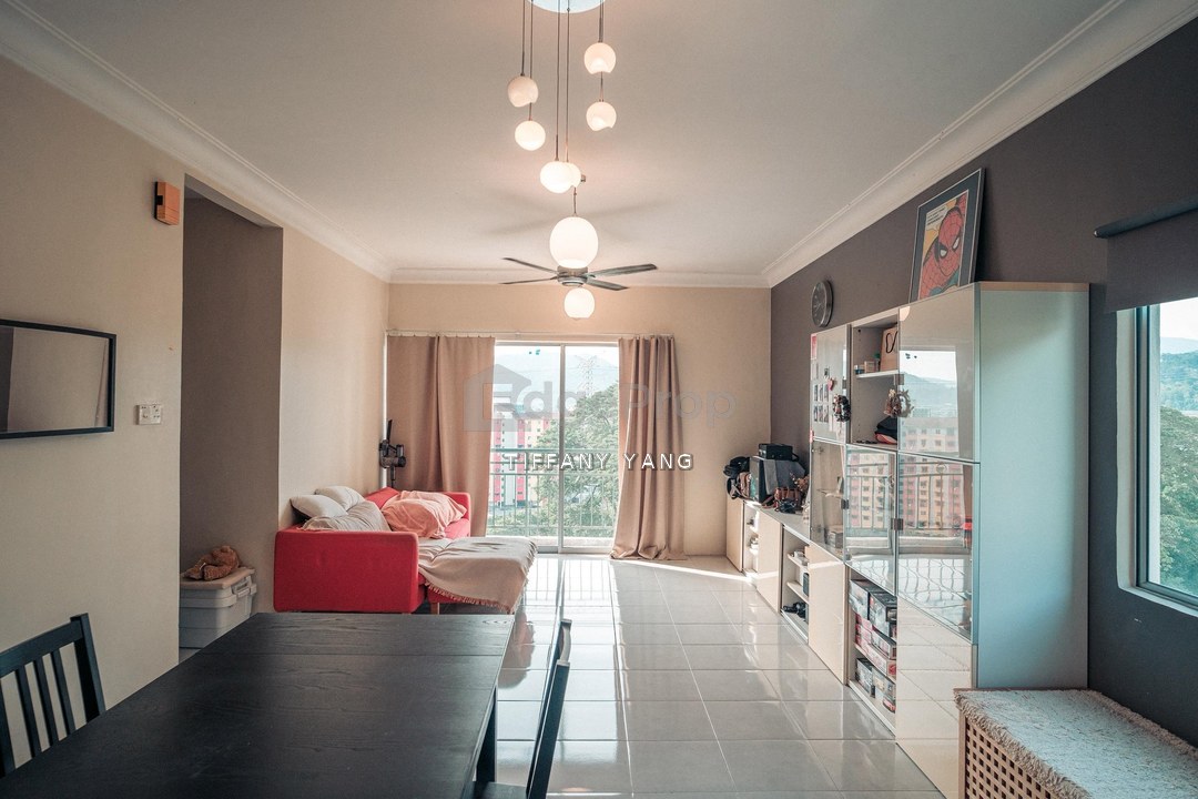 Angsana Apartment @ Taman Raintree