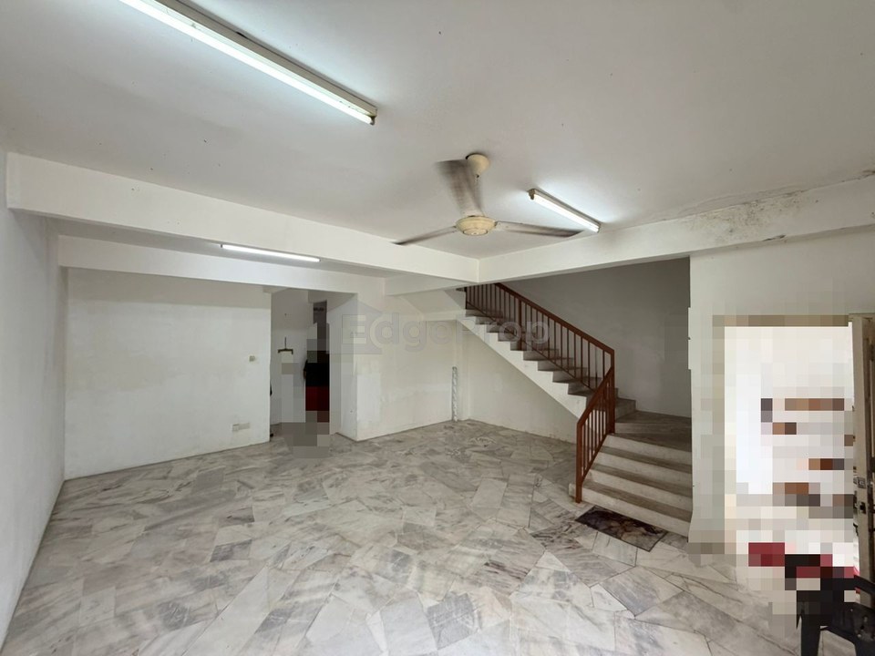 Tun Perak Rawang - 22x70 - 4R3B, Selangor, Rawang