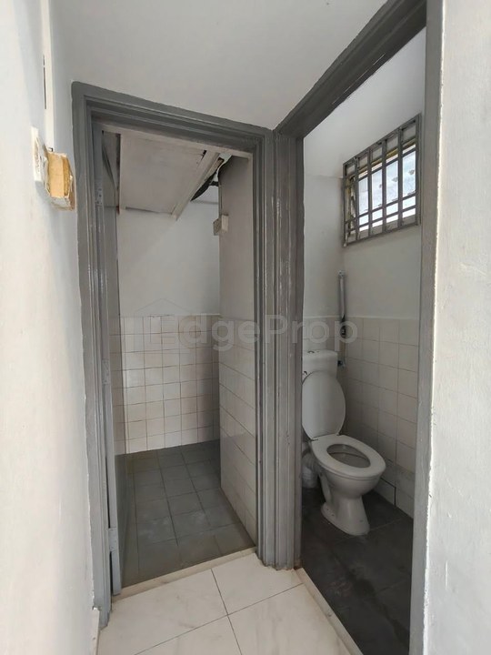 Flat Balau Taman Rinting Jalan Balau , Johor, Masai