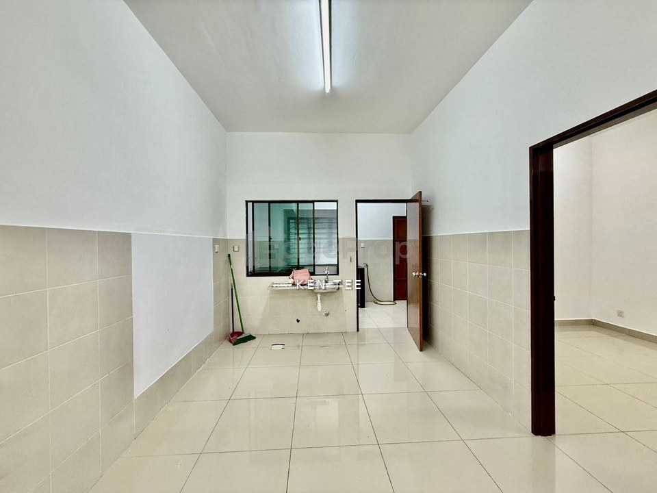 2 storey terrace house, 4 bedroom, Ready move in, Selangor, Setia Alam/Alam Nusantara