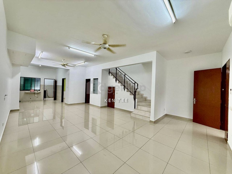 2 storey terrace house, 4 bedroom, Ready move in, Selangor, Setia Alam/Alam Nusantara
