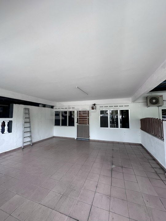 Taman Perwira