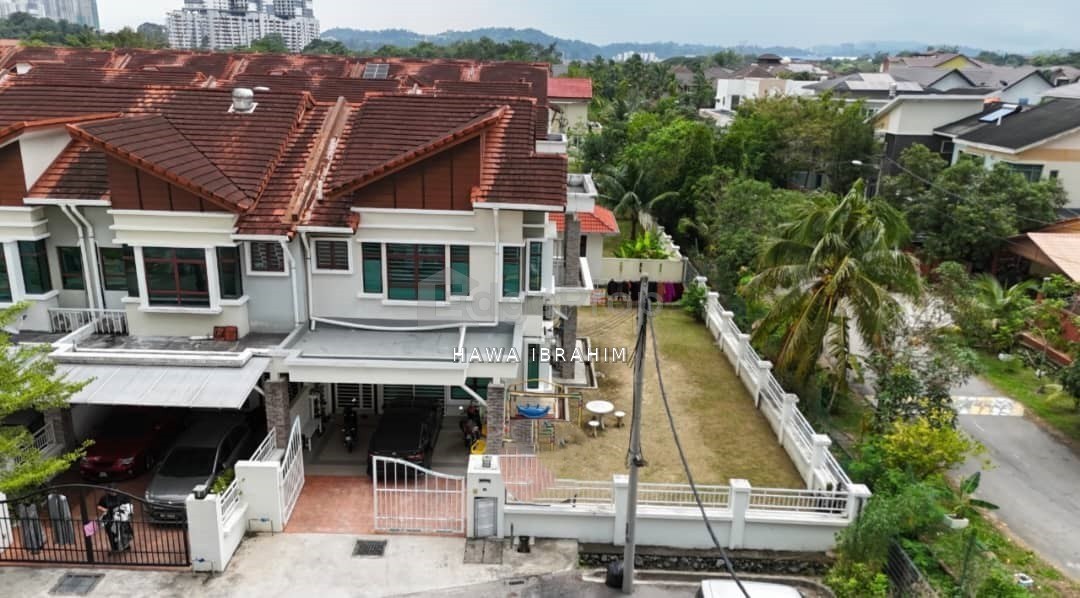 Seksyen 4 Tambahan (Aster) Bandar Baru Bangi Double Storey Terrace End Lot For Sale, Selangor, Bangi