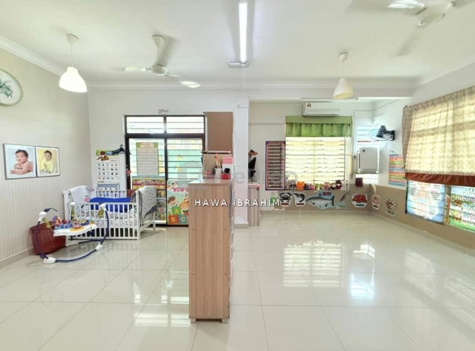 Seksyen 4 Tambahan (Aster) Bandar Baru Bangi Double Storey Terrace End Lot For Sale, Selangor, Bangi