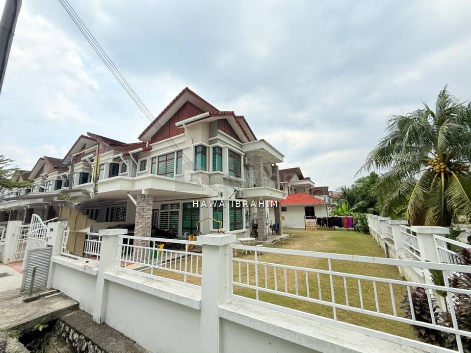 Seksyen 4 Tambahan (Aster) Bandar Baru Bangi Double Storey Terrace End Lot For Sale, Selangor, Bangi