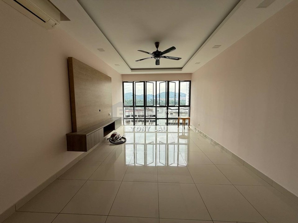 BELOW MV RM470K! 1,298sf Pool View Condo Oasis 2 Kajang, Selangor, Kajang
