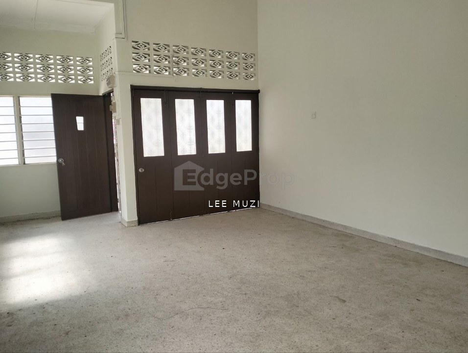 TAIPING NEAR KAMUNTING TAIPING TOWN PERAK FREEHOLD HUGE LAND NEW PAINTED SINGLE STOREY BUNGALOW FOR SALE, Perak, Taiping