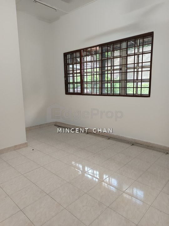 Below Bank Value Double-Storey Terrace House in Puchong Jaya for Sale – Prime Location!, Selangor, Puchong