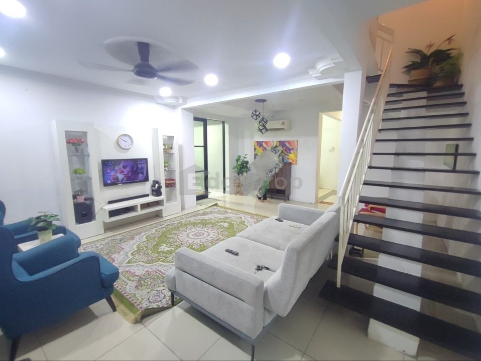 Taman Perepat Indah Double Storey End Lot For Sale Extended, Selangor, Kapar 