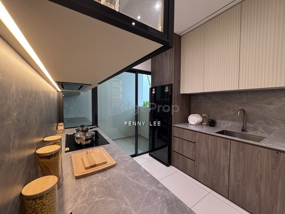 Senibong Cove Hillview Foreigner Can Buy New Condo Seaview for Sale, Johor, Masai