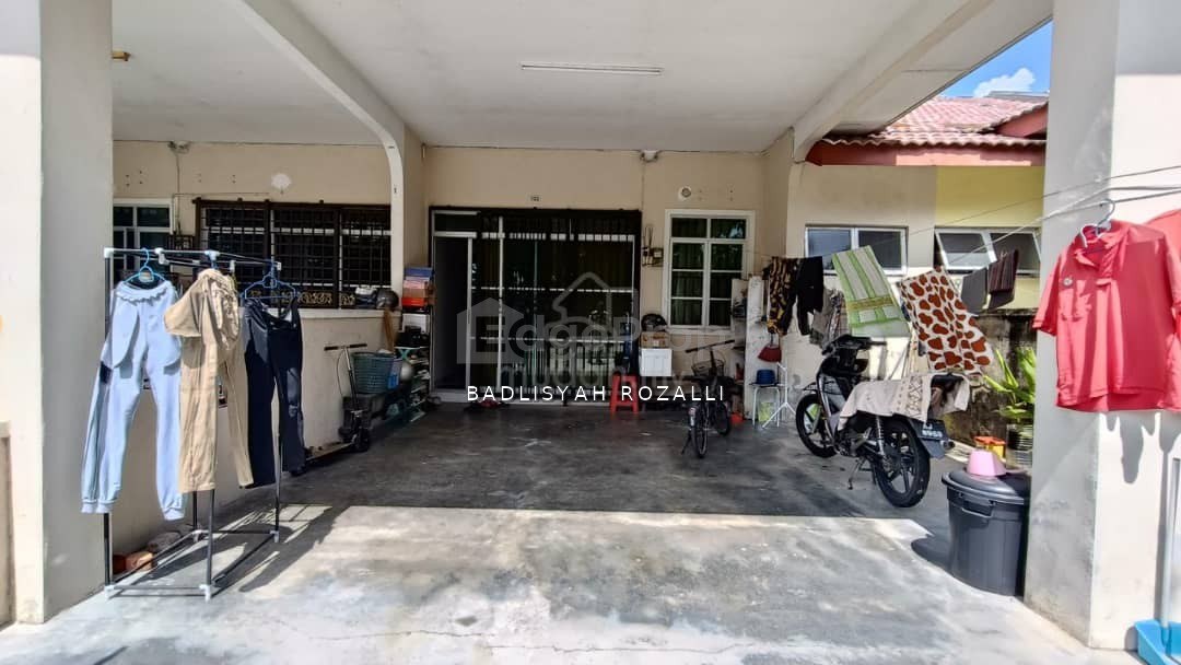 Taman Nakhoda Lumut Perak Teres Setingkat, Perak, Manjung