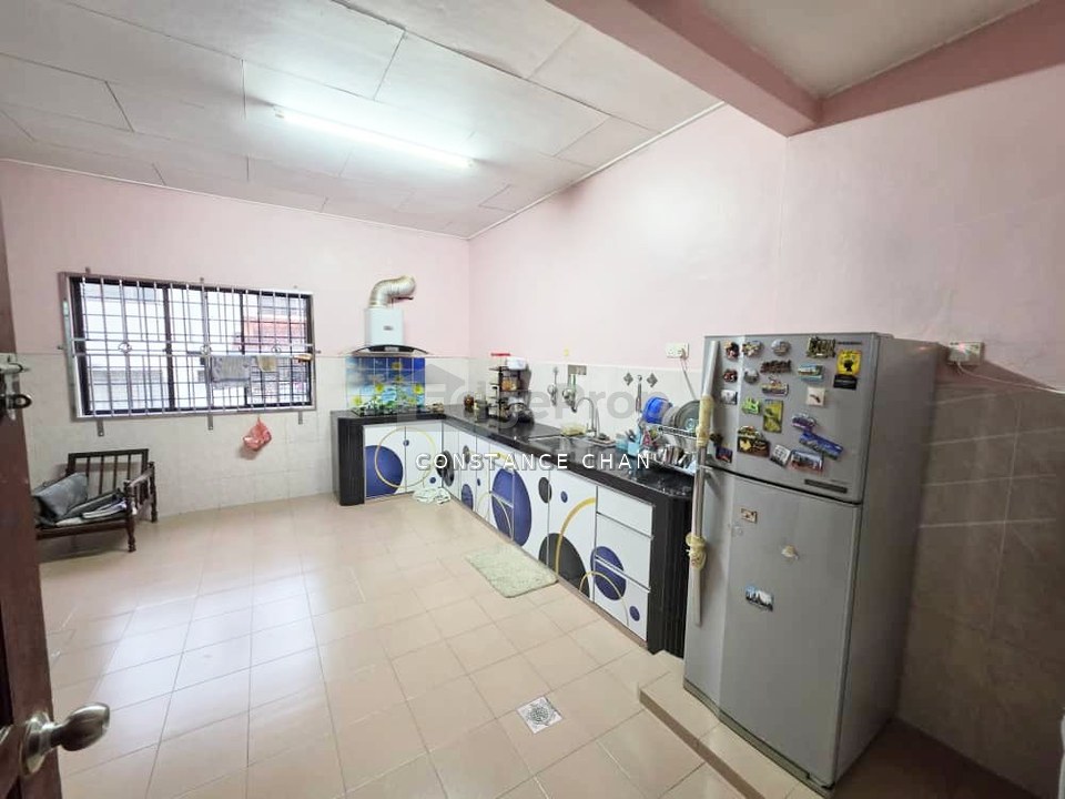 Taman Pasir Putih Double Storey Terrace House 22x80 For Sale, Pasir Gudang, Johor, Pasir Gudang