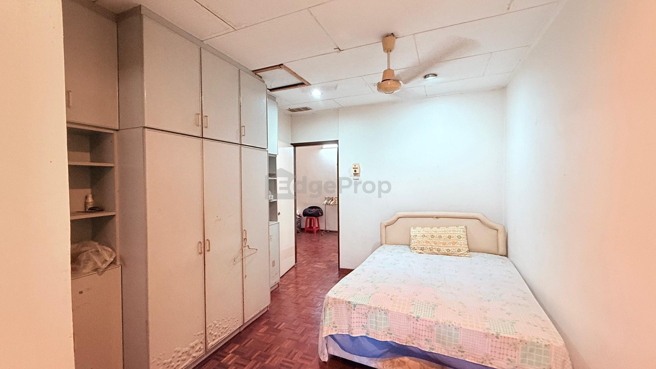🏡 FOR SALE | 2 Storey Terrace @ Taman Desa, KL Cheras 🏡  ✨ Spacious Freehold Landed Home with Great Renovation Potential ✨  📍 Taman Desa, KL Cheras, Kuala Lumpur, Cheras