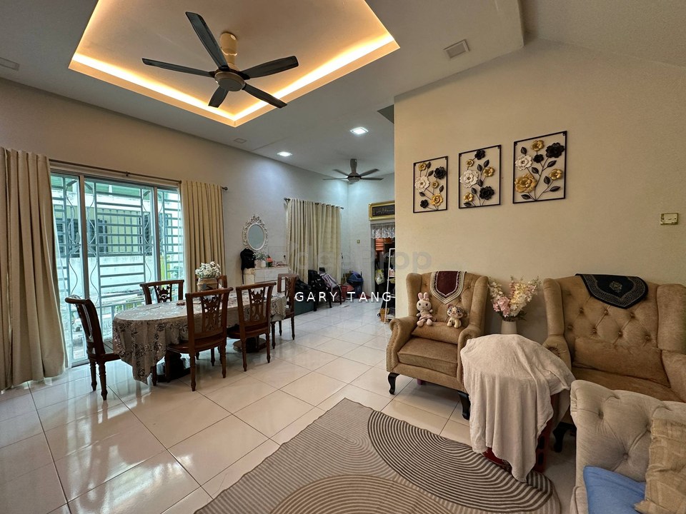 lahat mines ipoh double storey semid facing field, Perak, Lahat