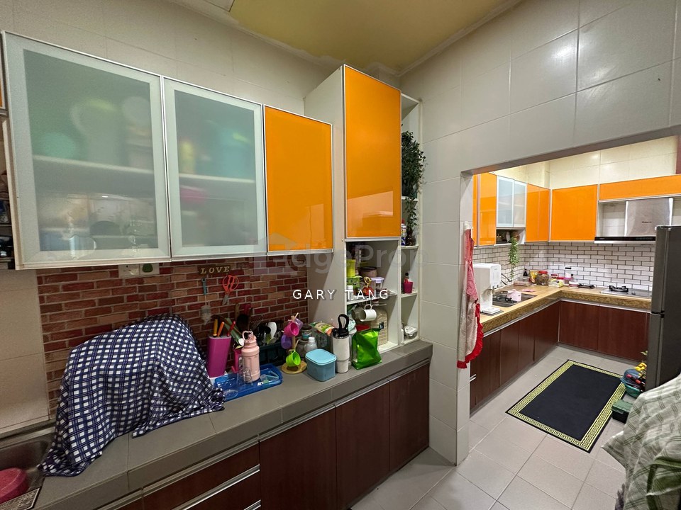 lahat mines ipoh double storey semid facing field, Perak, Lahat
