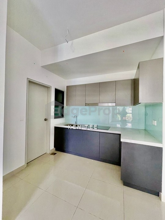 D’Sini Condo 3 bedroom Partial furnished for Rent, Selangor, Setia Alam/Alam Nusantara