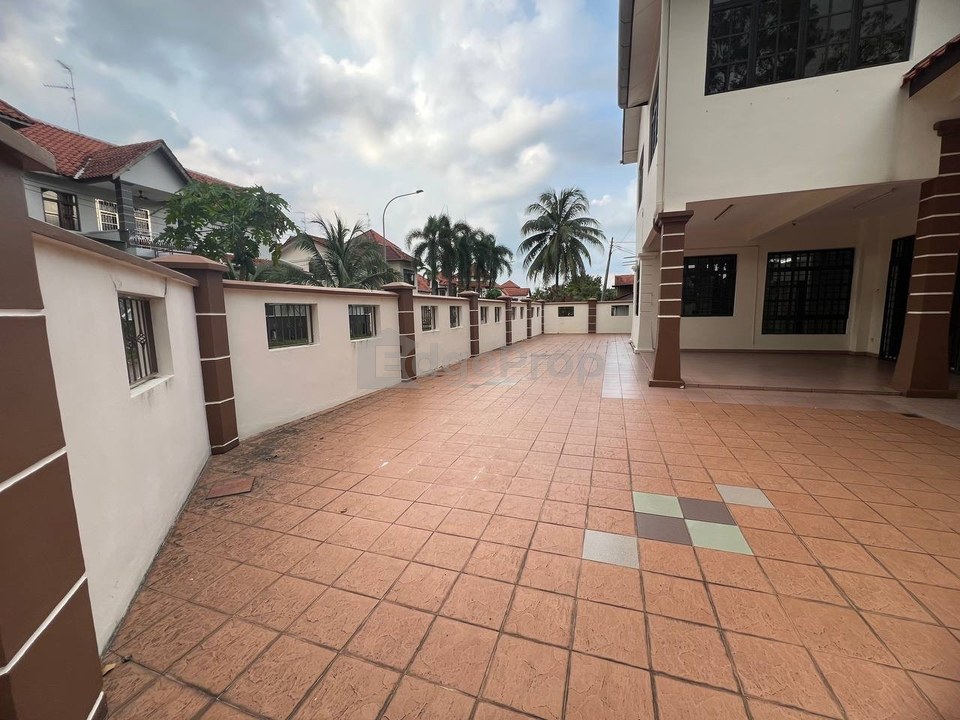 Taman Pelangi Indah