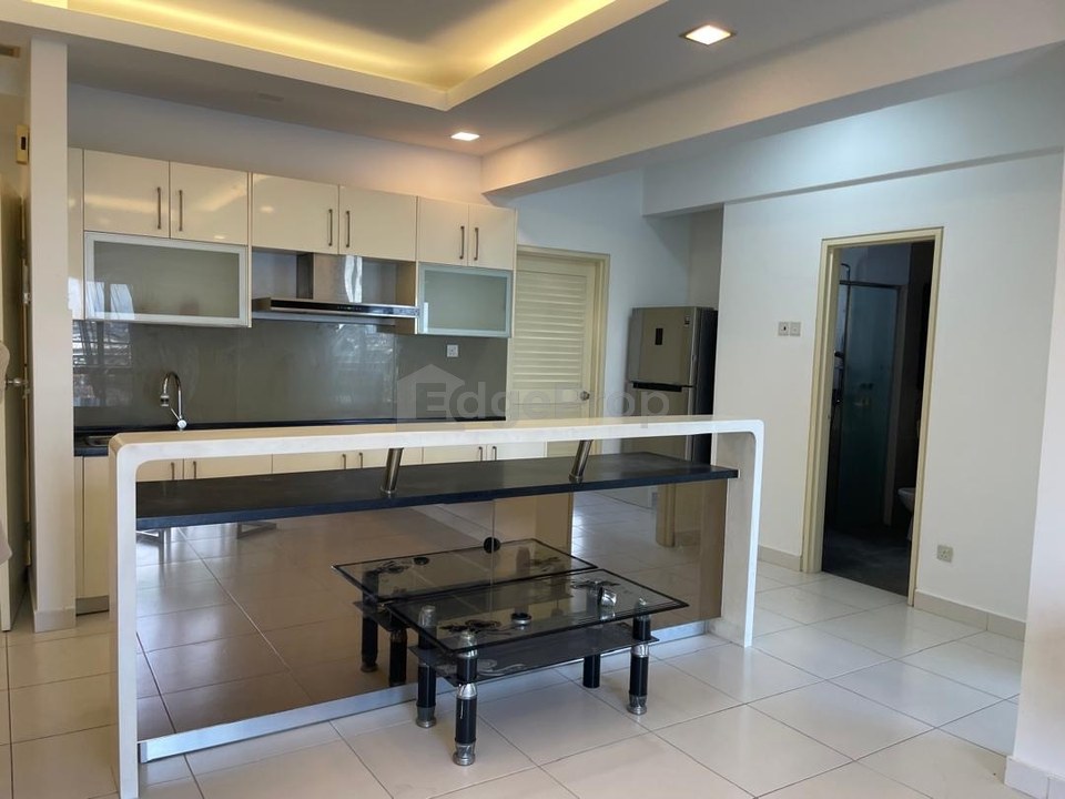 SetiaWalk R3 Solace Service Apartment
