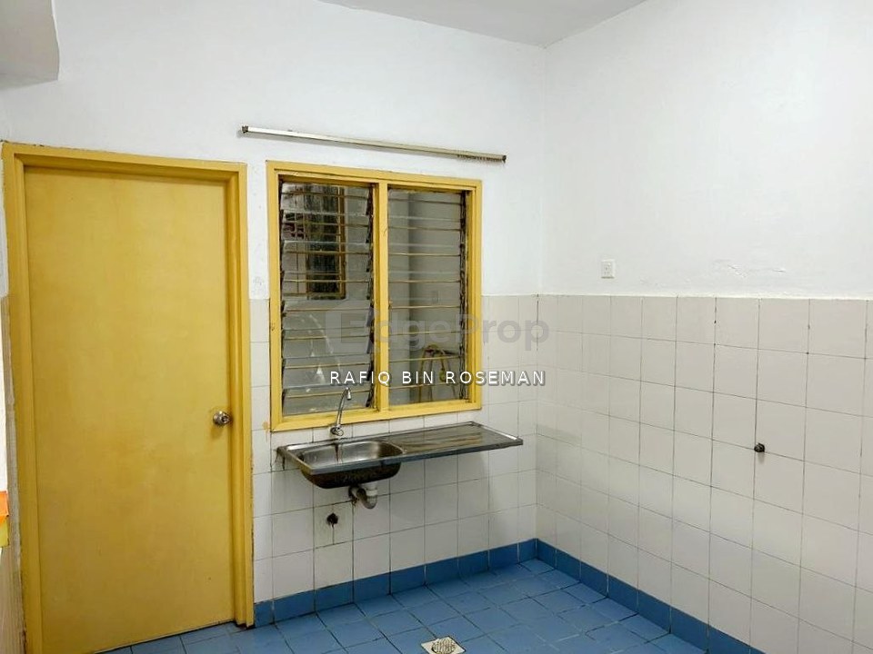 Melur Apartment Sentul, Kuala Lumpur, Sentul