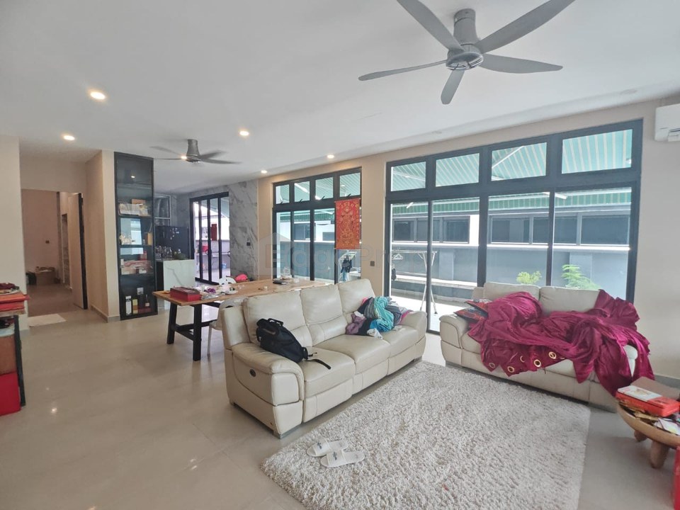 2 Storey cluster House For Sale @ the aldingham Eco botanic , Johor, Nusajaya