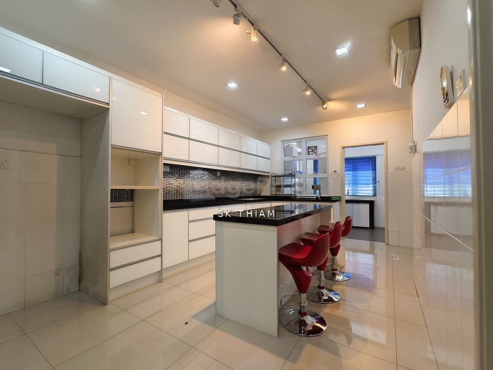 Renovated Extended Damai Residences Endlot Kemuning Utama Kota Kemuning for sale, Selangor, Shah Alam