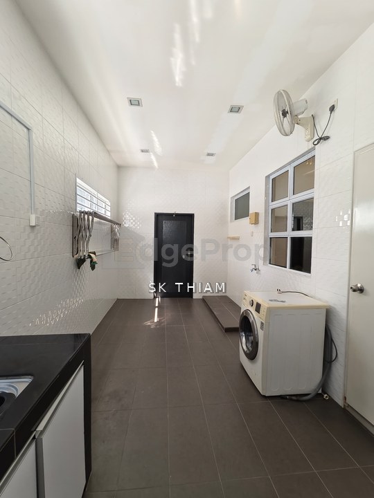 Renovated Extended Damai Residences Endlot Kemuning Utama Kota Kemuning for sale, Selangor, Shah Alam
