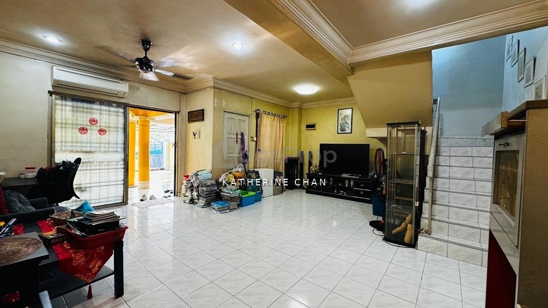 Bandar Putra Kulai | Full Loan | Double Storey | Renovated , Johor, Kulai
