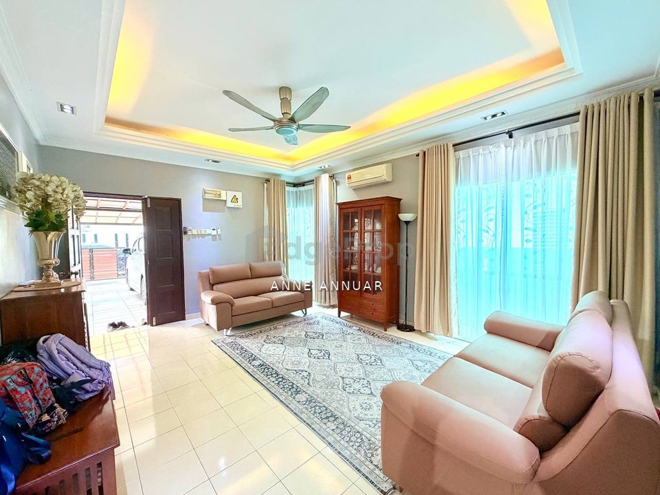 FULLY RENOVATED Single Storey Semi D Meru Harapan Klang, Selangor, Klang