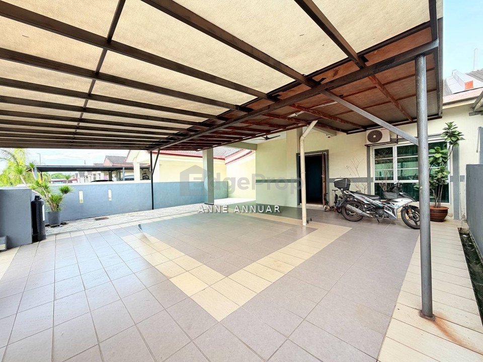 FULLY RENOVATED Single Storey Semi D Meru Harapan Klang, Selangor, Klang