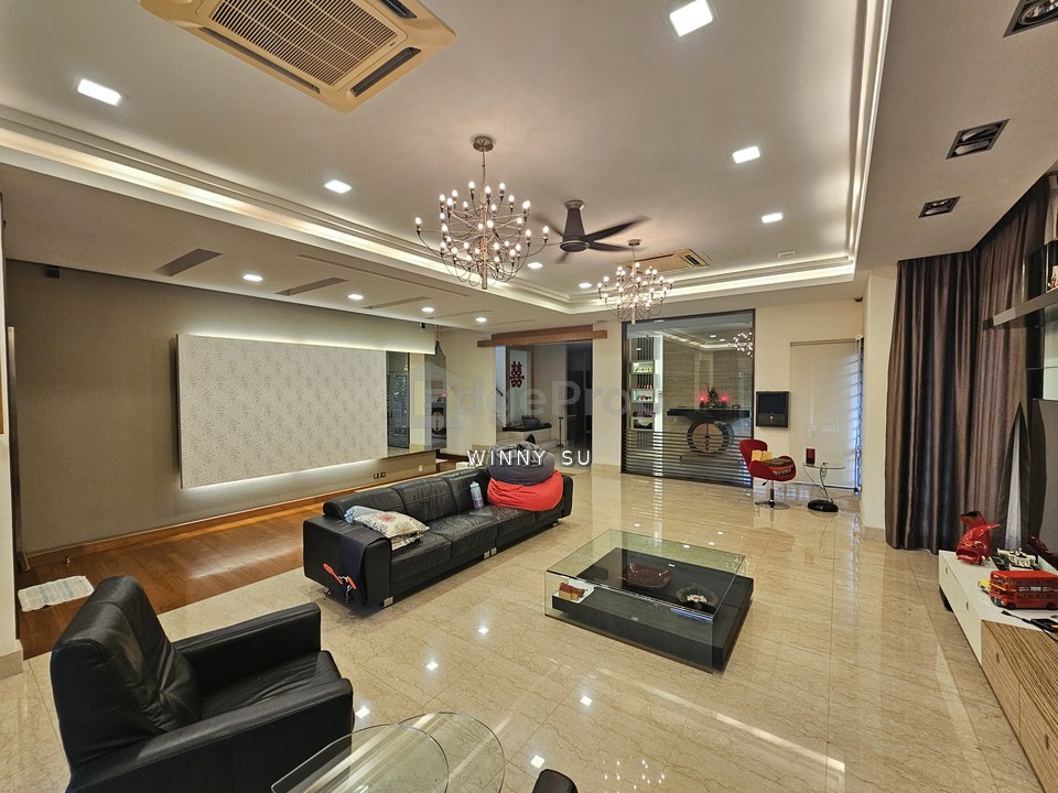 Bukit Jelutong