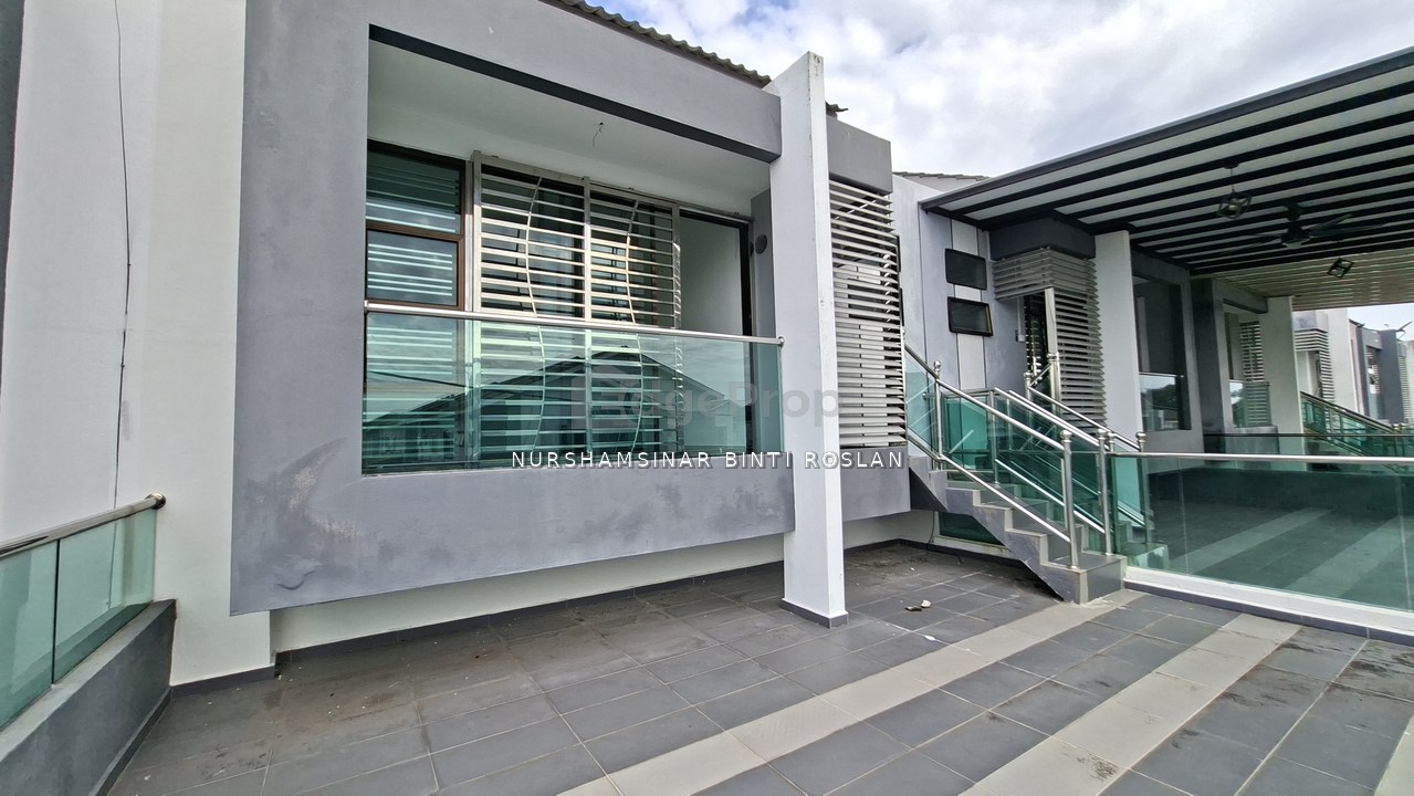 Double Storey House For Sale, Perak, Manjung