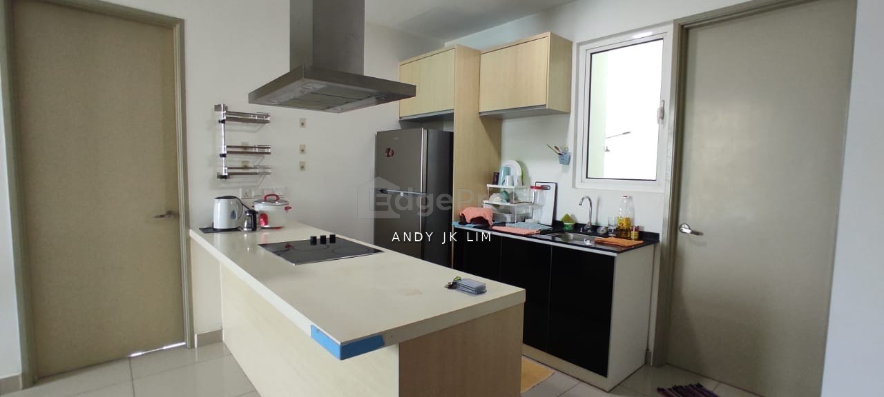 Southbay Plaza Condominium For Rent Fully Furnished 2 Car Park, Penang, Batu Maung