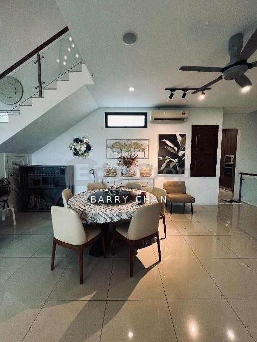 Townhouse in Taman Melawati With Beautiful Hill Top View Freehold & Spacious & ID Renovated, Kuala Lumpur, Taman Melawati
