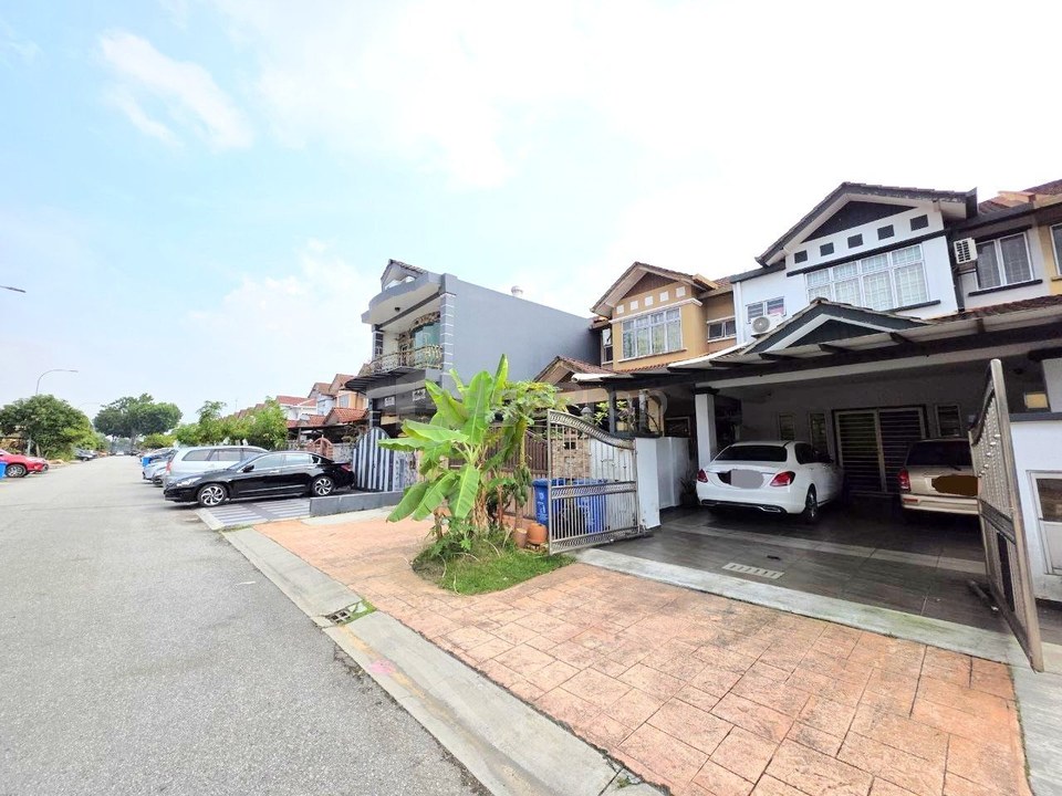 Seksyen 23 Shah Alam, 2 Storey House For Sale, Renovated, Selangor, Shah Alam