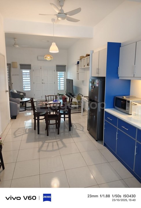 Double Storey House For Sale in Jalan Sengkang 7