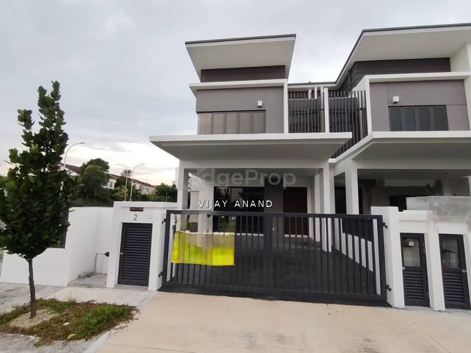 Lena Residence