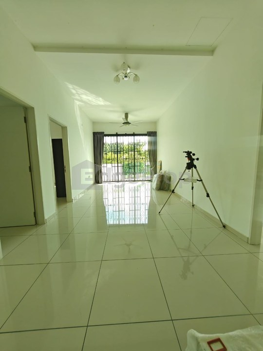 Double Storey Corner Balista Sendayan, Negeri Sembilan, Siliau