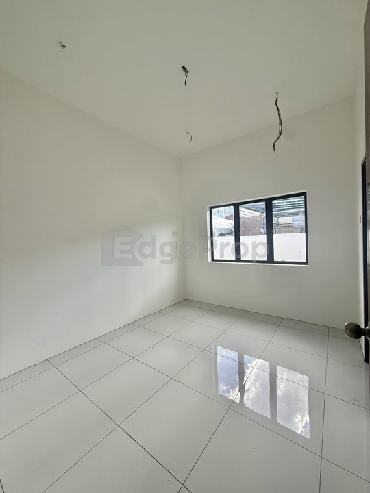 Buntong Single Storey NEW Bungalow For Sale , Perak, Ipoh