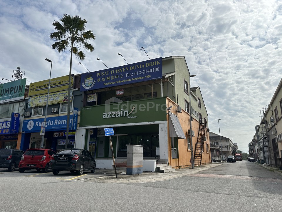 BUKIT JELUTONG, SHAH ALAM