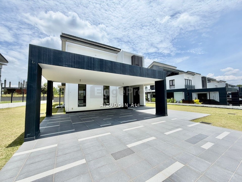 Exclusive Bungalow Sebayu Hill Villas Bandar Sri Putra, Bangi, Selangor, Kajang