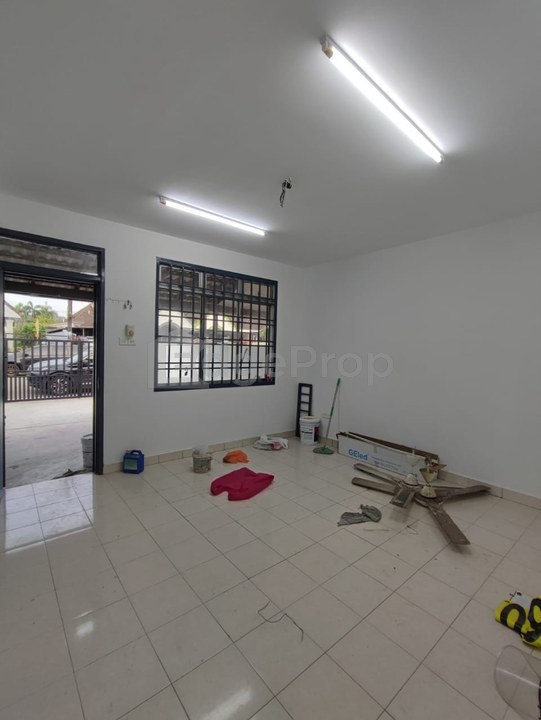 Taman Rinting Jalan Ketapang Good Condition House , Johor, Masai