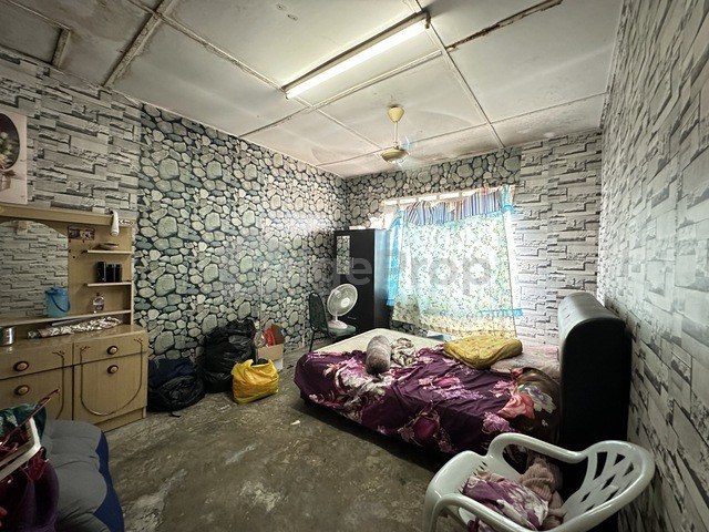 Taman Dato Hormat, Telok Panglima Garang, , 
