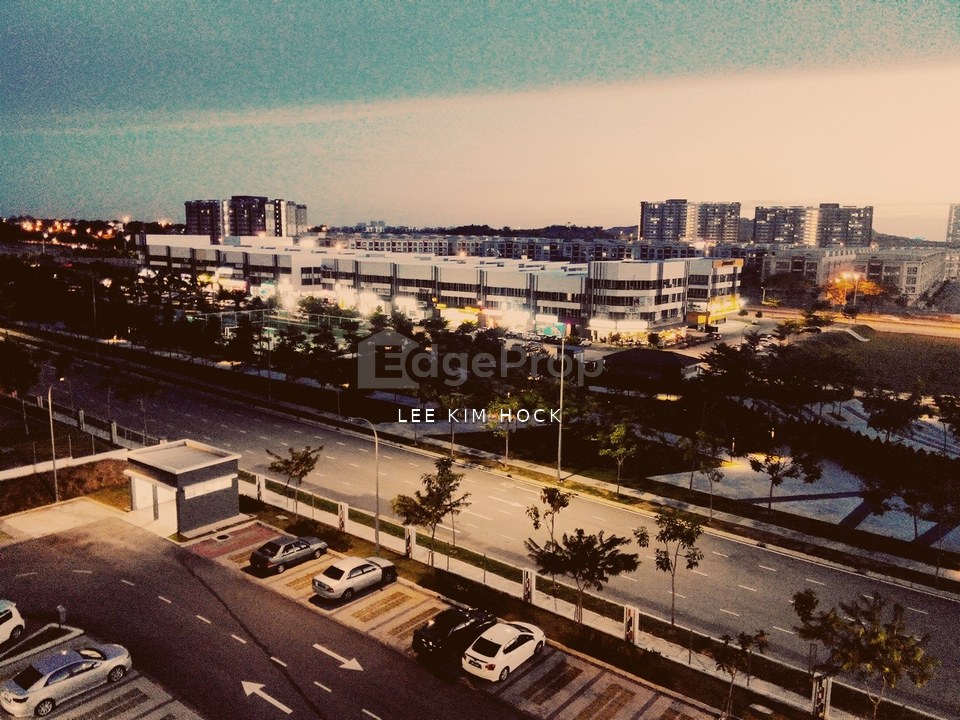 Seri Kasturi In Setia Alam For Rent, Unit With Balcony , Selangor, Bandar Kinrara Puchong