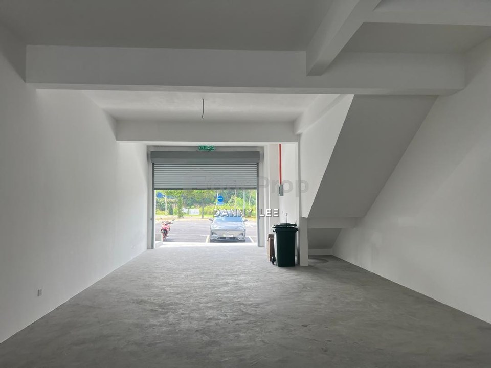 Taman Kajang East, Semenyih, Shoptlot to let, Ground Floor, Selangor, Semenyih